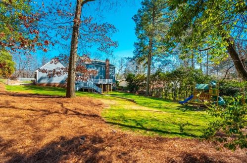 1434 Cedarhurst Dr, Atlanta GA 30338-4619 exterior