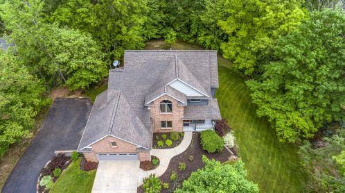 1014 Timber Winds Dr, Grand Rapids, MI 49534-6695