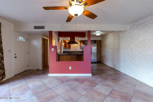 3214 Cherry Ave, Tucson AZ 85706-1406 exterior