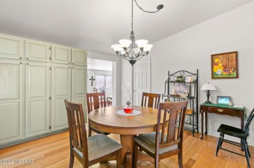 2421 Double O Pl, Tucson AZ 85713-6717 exterior