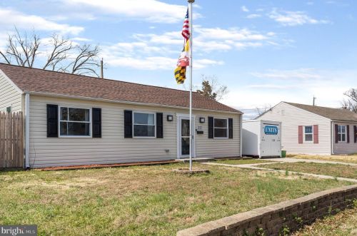 1013 Edgerly Rd, Glen Burnie, MD 21060-7306