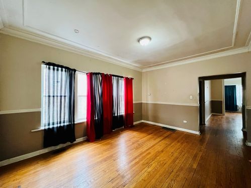 7916 Justine St, Chicago IL 60620-4333 exterior