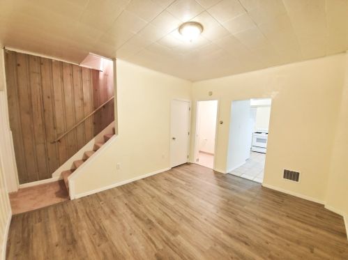 51 Norton St, Pittsburgh PA 15211-1855 exterior