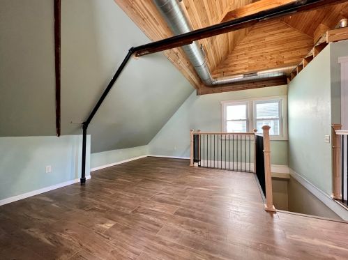 2834 Prospect Ave, Milwaukee WI  53211-3770 exterior