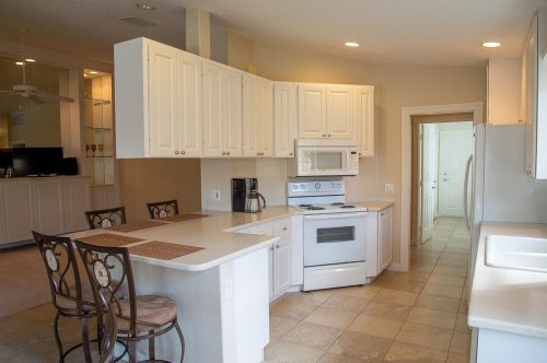 10760 Hartwick Dr, Fort Pierce FL 34987-1923 exterior