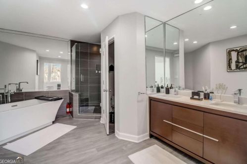 1210 Beechwood Ave, Atlanta GA 30327-0042 exterior