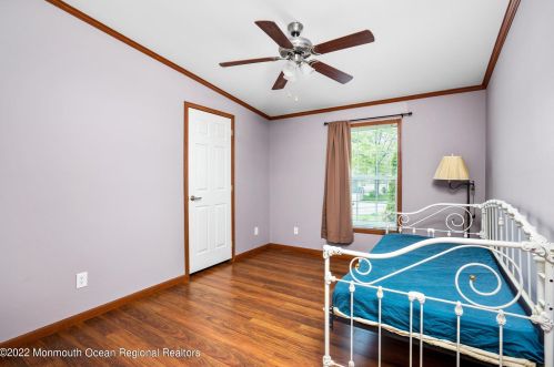 166 Arnold Dr, Lakehurst NJ 08759-5401 exterior