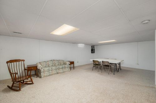 5108 Grn Mdw Rd, Kalamazoo MI 49009-1256 exterior