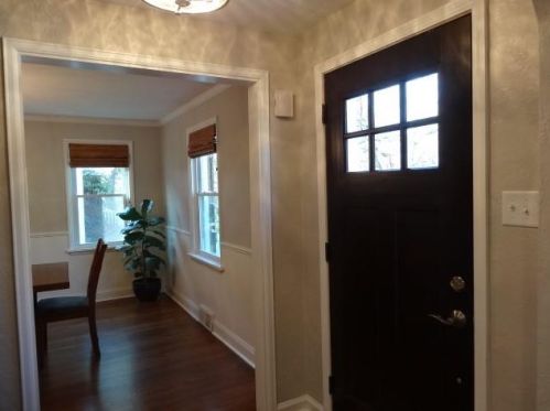 25 Iroquois Dr, Pittsburgh, PA 15228-1514