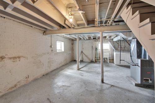 353 124 St, Chicago IL 60628-7214 exterior