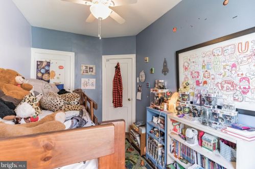 41 Durham St, Philadelphia PA 19119-1821 exterior