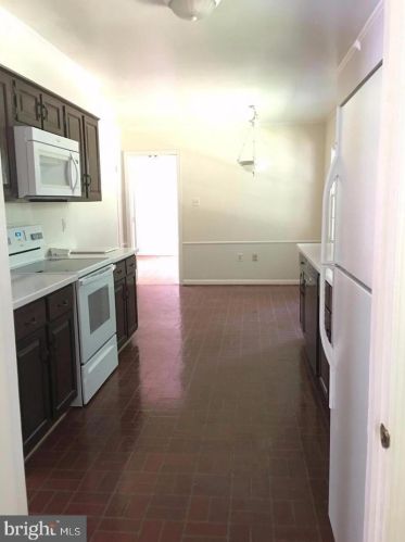 5806 Bent Twig Rd, Mc Lean VA  22101-1806 exterior