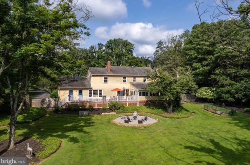 197 Brookstone Dr, Princeton NJ 08540-2403 exterior