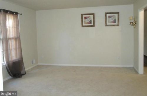 7113 Judith Ave, Alexandria VA  22315-3411 exterior