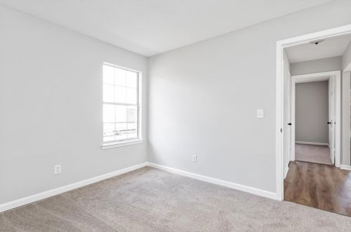 320 Emerald Grn Ct, Atlanta GA 30349-8420 exterior