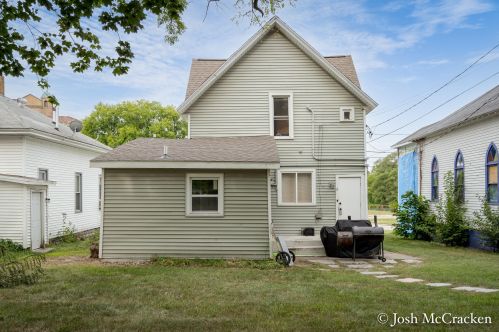 1410 8th St, Meskegon MI 49441-2473 exterior