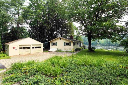 522 Deer Meadow Rd, Concord, NH 03303-7812