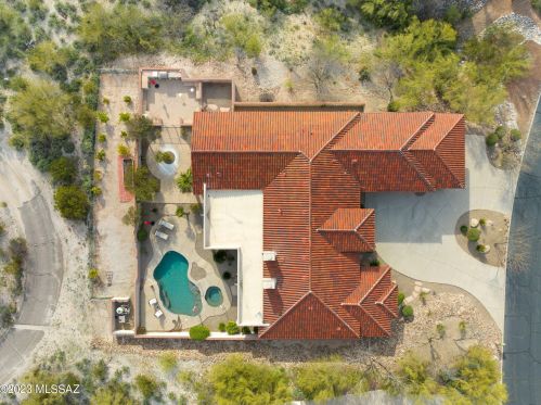 3632 Camino De Jaime, Tucson AZ  85718-7432 exterior