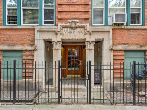 7027 Paulina St, Chicago, IL 60626-2764