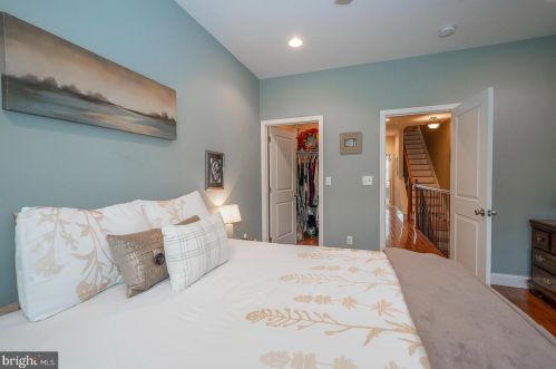 1505 Dickinson St, Philadelphia PA 19146-4830 exterior