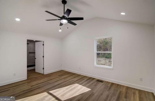 2006 Lisbon Dr, Atlanta GA 30310-4920 exterior