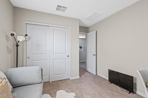 3941 79th Ln, Phoenix AZ  85043 exterior