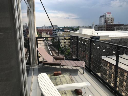 106 Seeboth St, Milwaukee WI 53204-4322 exterior