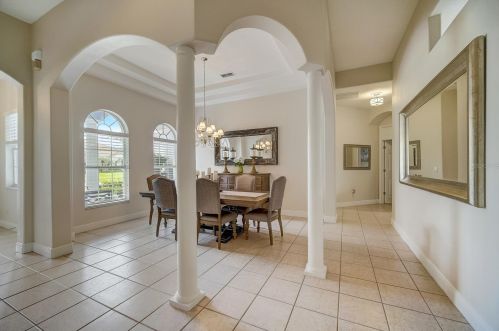 1453 Foxtail Ct, Lake Mary FL 32746-4467 exterior