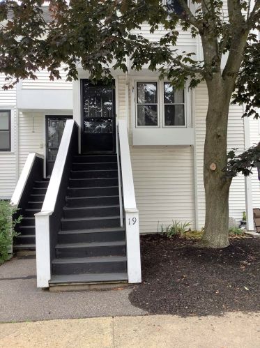 19 Court St, Concord, NH 03301-4345