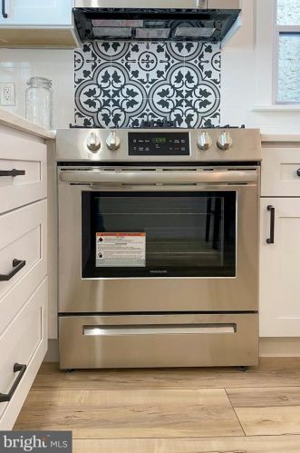 1153 Daly St, Philadelphia PA  19148-3018 exterior