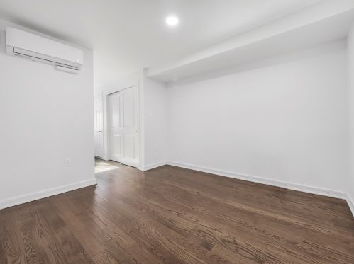 419 St, Union City NJ 07087-4024 exterior