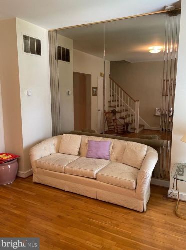 2710 10th St, Washington, DC 20018-1712