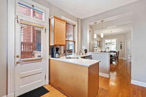 420 Tripoli St, Pittsburgh PA 15212-4855 exterior