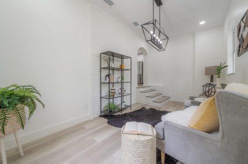 7202 15th St, Tampa FL  33610-1210 exterior