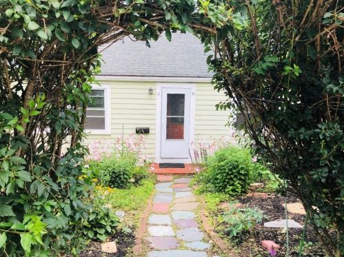 81 Brayton Rd, Boston, MA