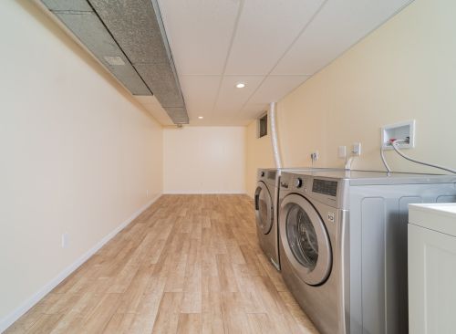 794 Dover Ct, Bull Valley IL 60014-7809 exterior