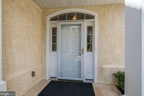 100 Longview Cir, Media, PA 19063-2075