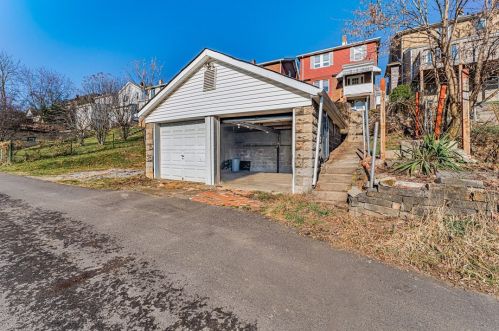 1314 Bellaire Pl, Pittsburgh PA  15226-1830 exterior