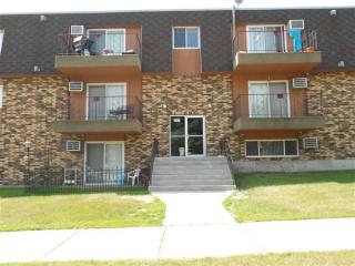 3001 Rosser Ave, Bismarck ND  58501-5144 exterior