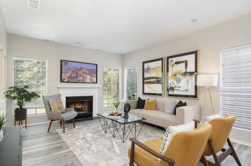 6279 Marbut Farms Rd, Lithonia GA 30058-6437 exterior