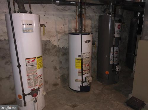 3741 15 St, Philadelphia PA 19140-3601 exterior