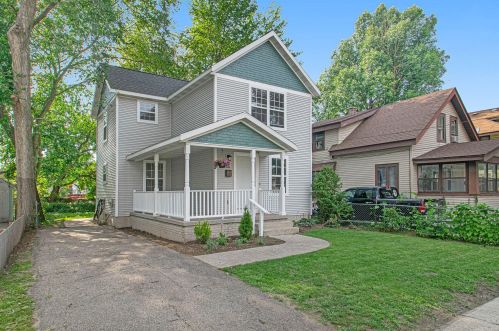 1643 Francis Ave, Grand Rapids, MI 49507-2457