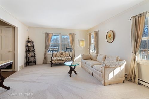 2511 Timber Trl Dr, Bull Valley IL 60012-1521 exterior