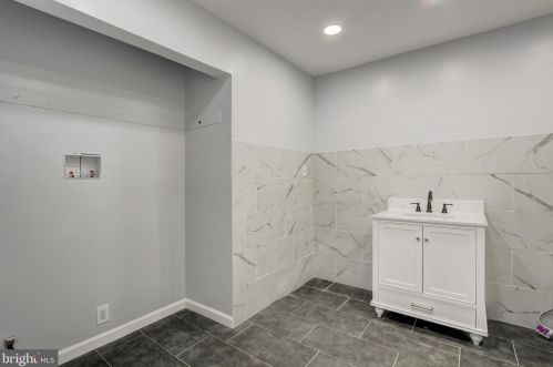 130 52nd St, Philadelphia PA  19139-3409 exterior