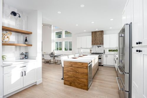 13982 Capewood Ln, San Diego CA  92128-6469 exterior