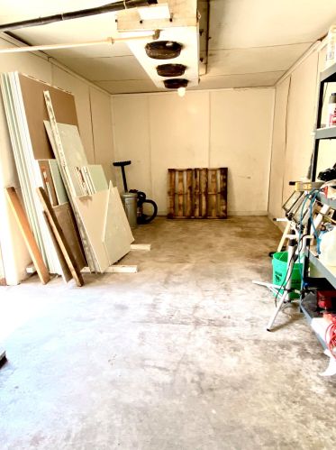 1985 Muskego Ave, Milwaukee WI 53204-3600 exterior