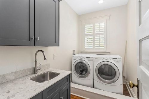 178 Hurt St, Atlanta GA 30307-2537 exterior