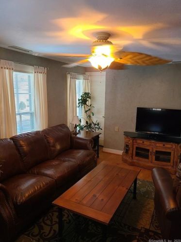 115 Migeon Ave, Torrington CT 06790-4525 exterior