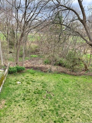 253 High St, Milford CT 06460-2511 exterior