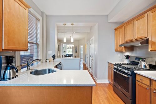 420 Tripoli St, Pittsburgh PA 15212-4855 exterior